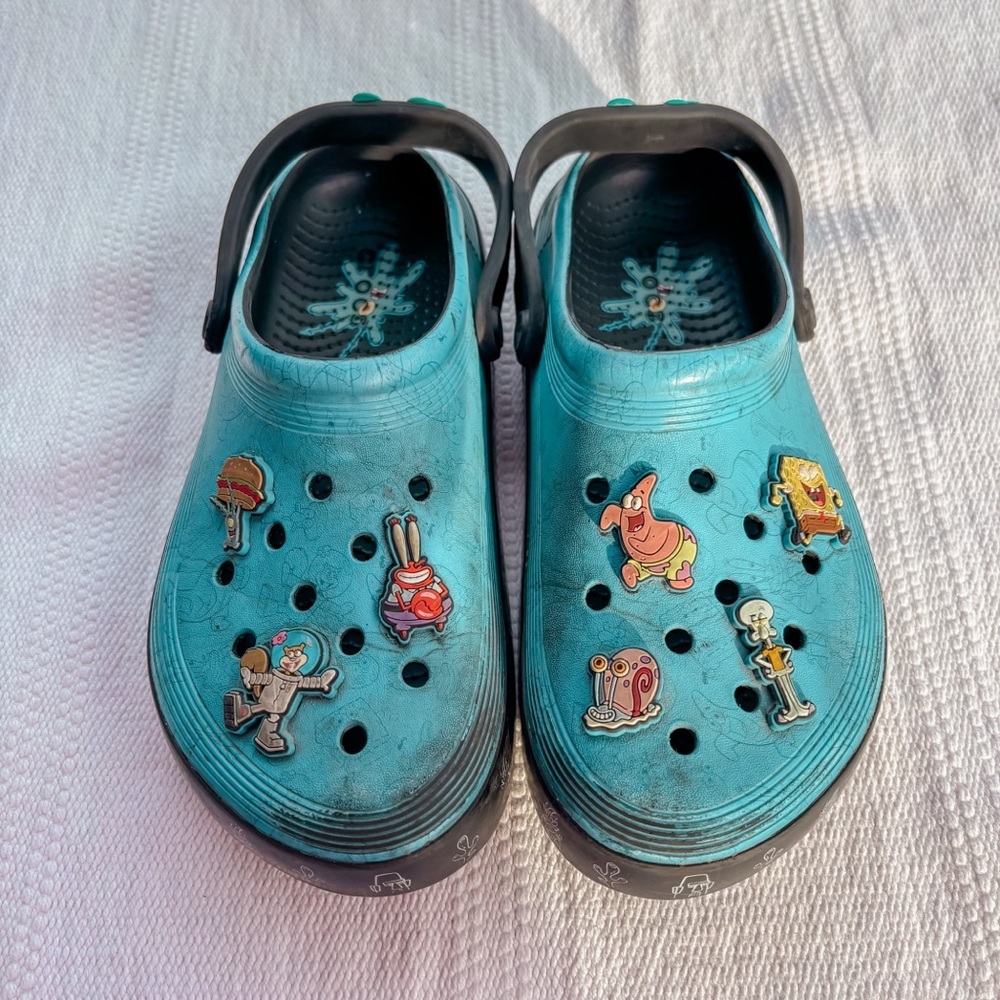 CROCS Kids Teal Turquoise Slip-On Clogs with Character Charms